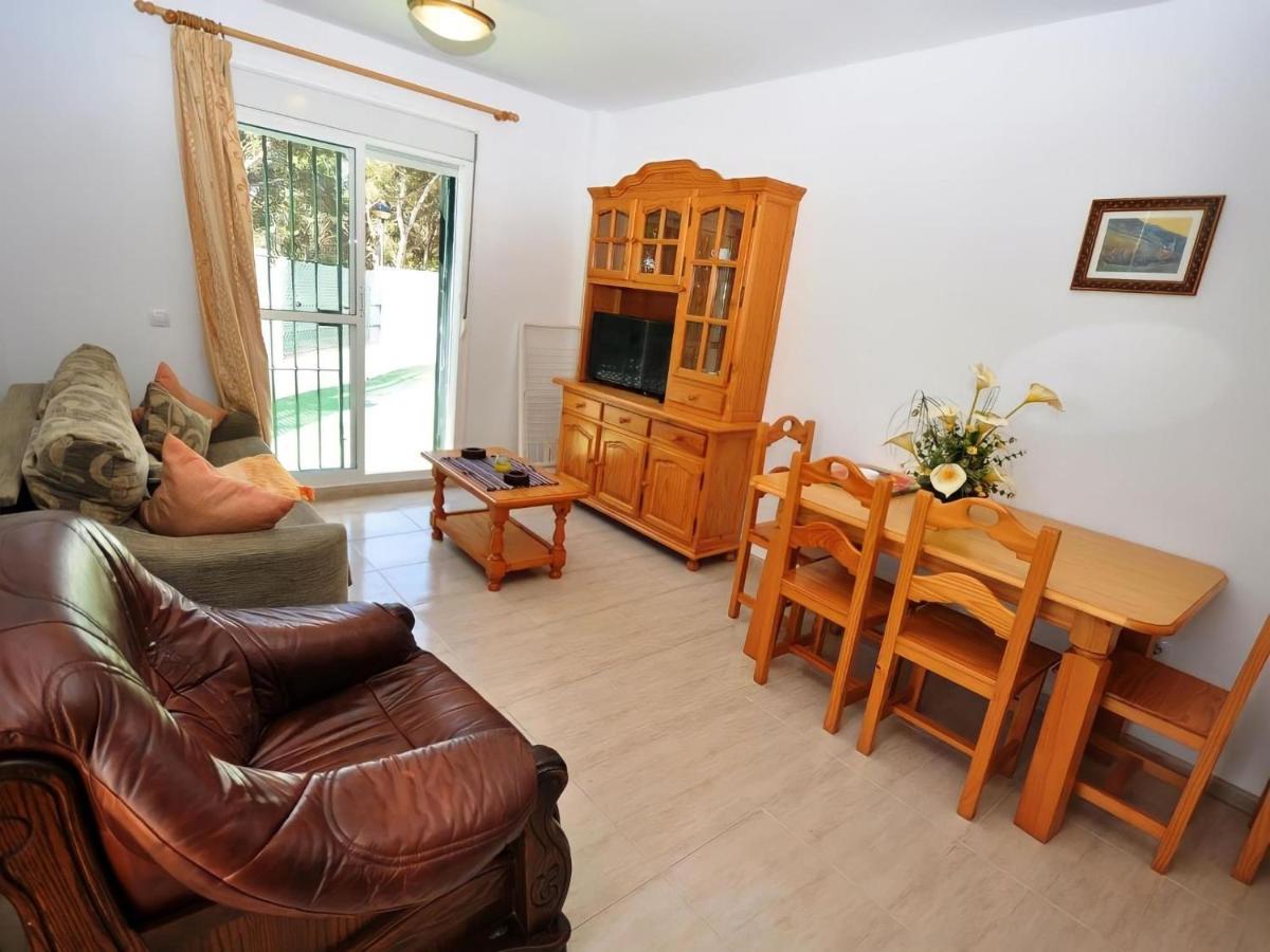 Apartamento Junto Al Mar Piscina Solo Familias كونيل ذي لا فرونتيرا المظهر الخارجي الصورة