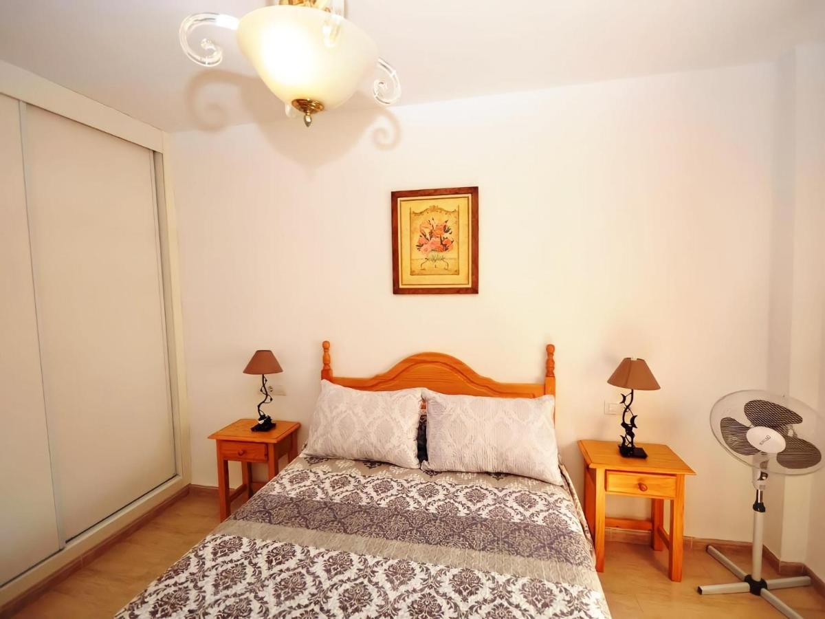 Apartamento Junto Al Mar Piscina Solo Familias كونيل ذي لا فرونتيرا المظهر الخارجي الصورة